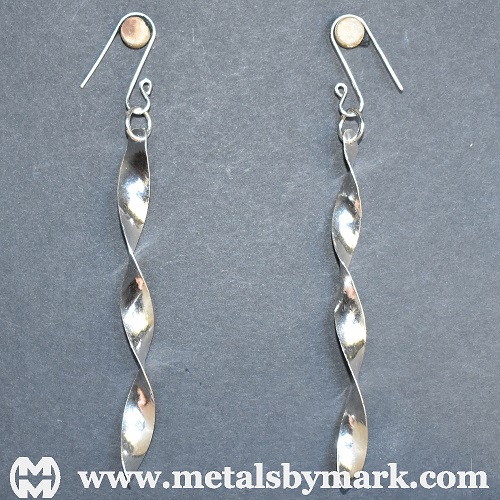 gourmetchainmail_earrings_strip_main